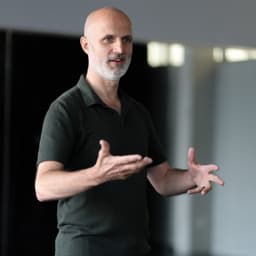Jürgen Brucker